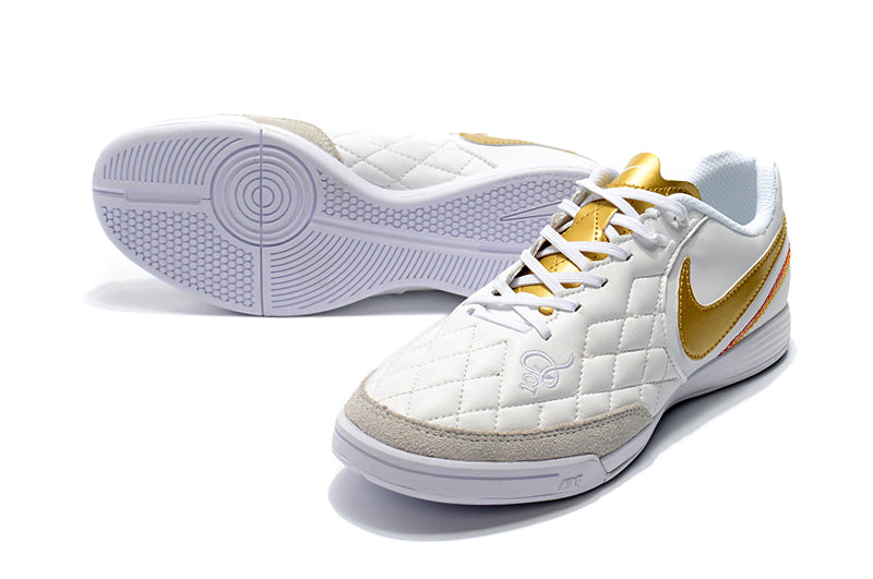 Chuteira Nike Tiempo Ligera IV - Futsal