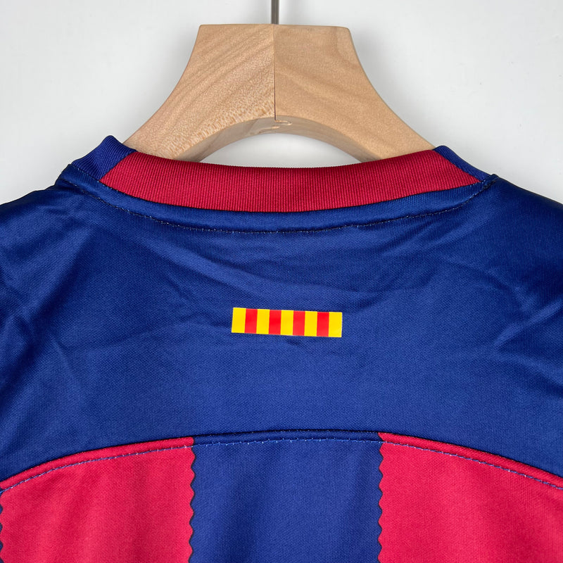 23/24 Conjunto Infantil Barcelona - Primeiro Uniforme