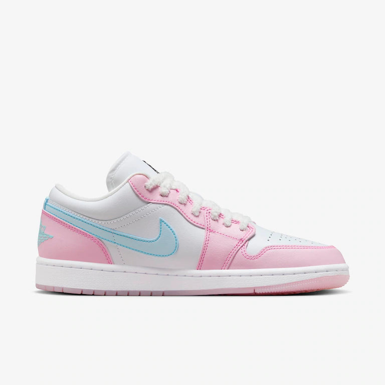 Tênis Feminino da Nike - Air Jordan 1 Low "Paw Print"