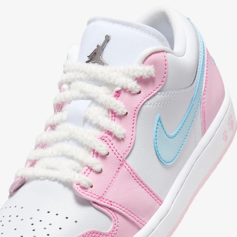 Tênis Feminino da Nike - Air Jordan 1 Low "Paw Print"