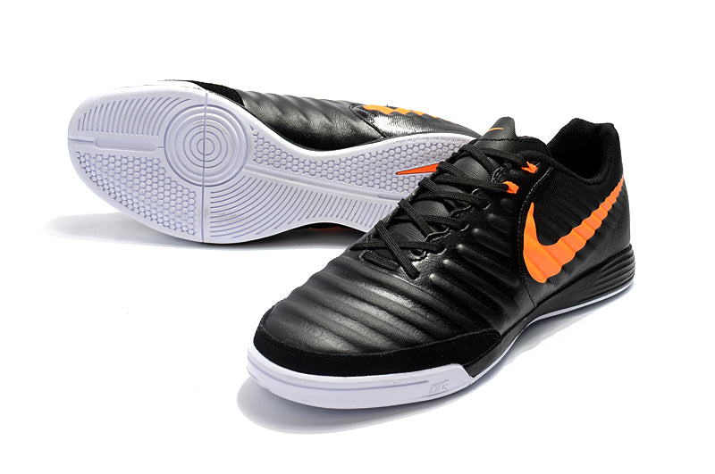 Chuteira Nike Tiempo Ligera IV - Futsal