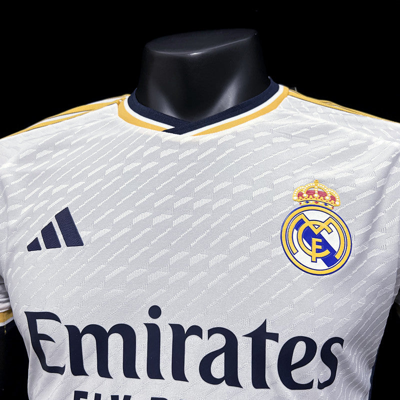 23/24 Versao jogador Real Madrid - Primeiro uniforme