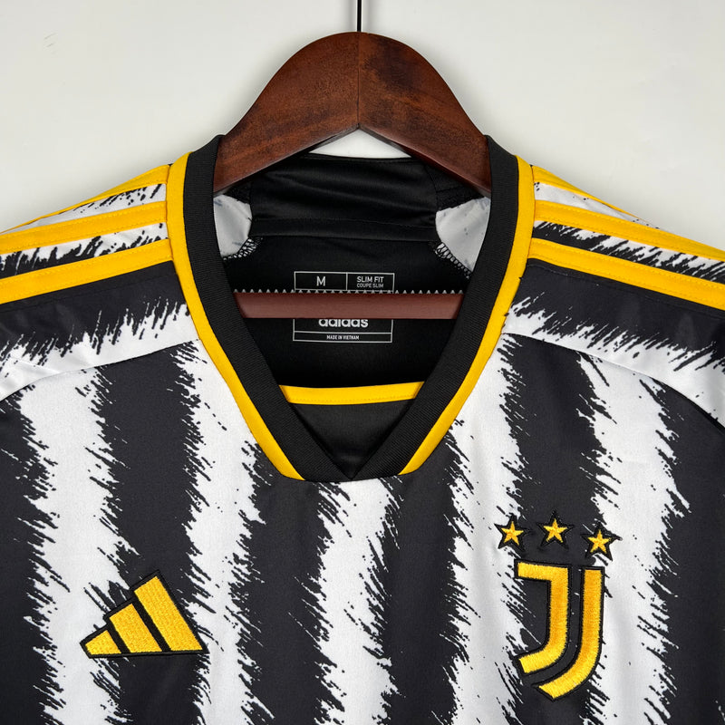 23/24 Juventus - Primeiro Uniforme