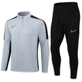 Conjunto de Treino da Nike