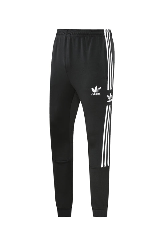 Conjunto de Treino da Adidas - Clover Black