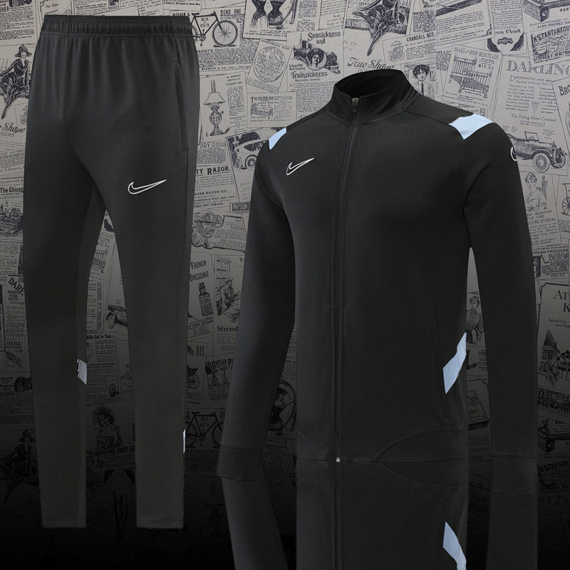 Conjunto de Treino da Nike - Preto