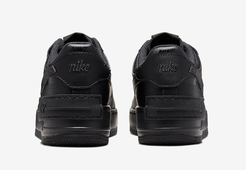 Tênis Feminino da Nike - Air Force 1 Shadow “Triple Black”