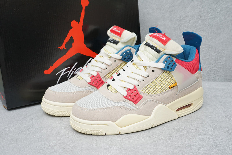 Air Jordan IV