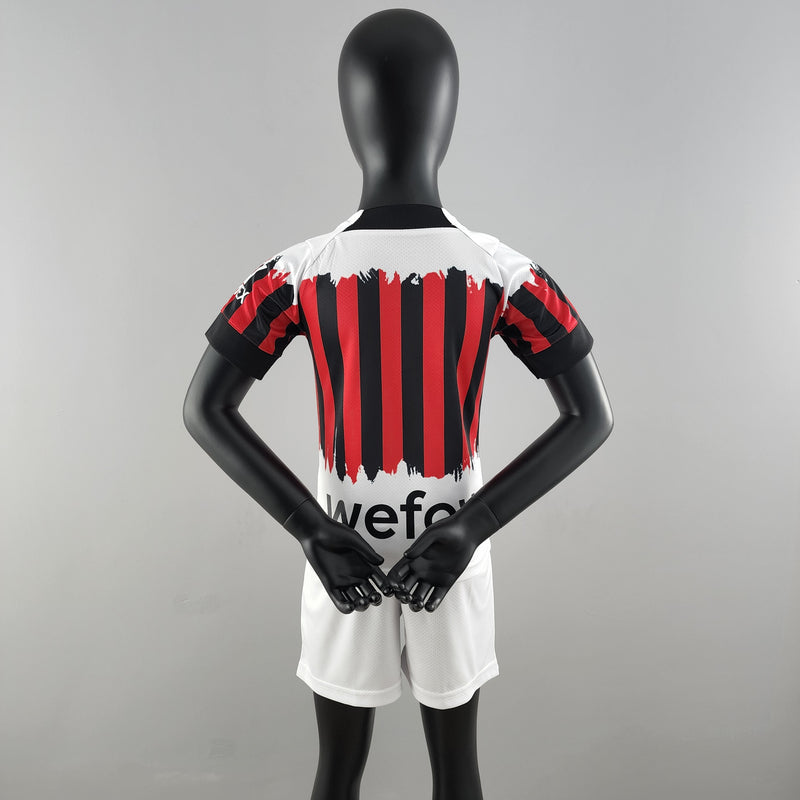 21/22 Conjunto Infantil AC Milan