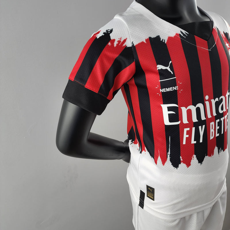 21/22 Conjunto Infantil AC Milan