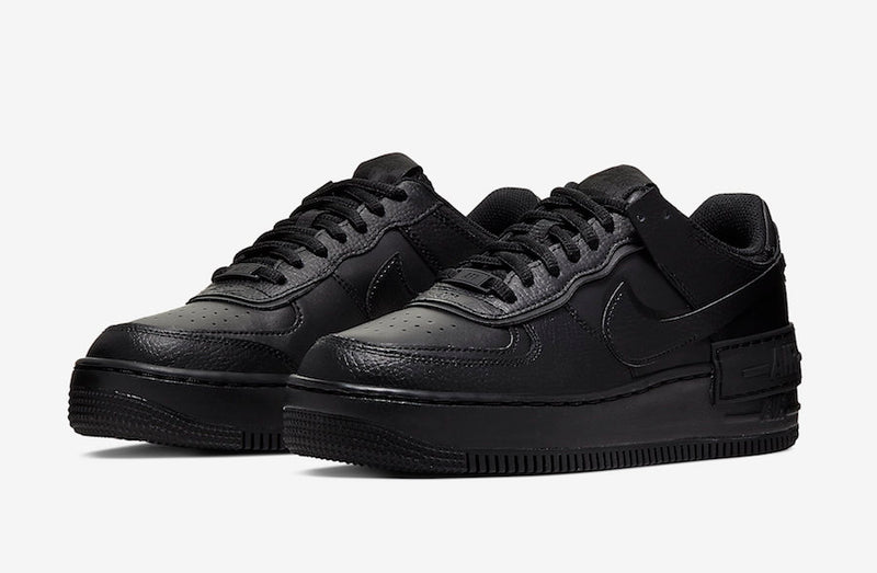 Tênis Feminino da Nike - Air Force 1 Shadow “Triple Black”