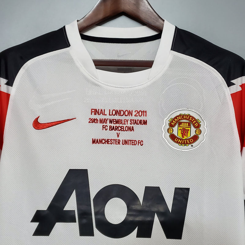 Camisa Retrô Manchester United na versão da Liga dos Campeões 10/11