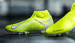 Chuteira Nike Phantom VSN Elite DF New Lights - Campo