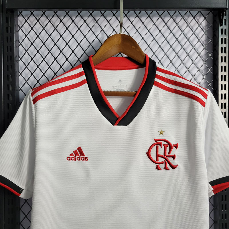 22/23 Flamengo Branco away