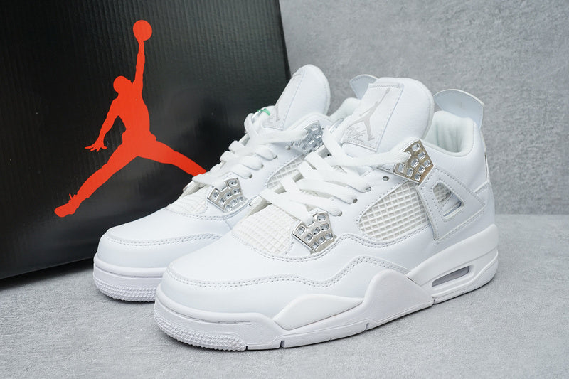 Air Jordan IV